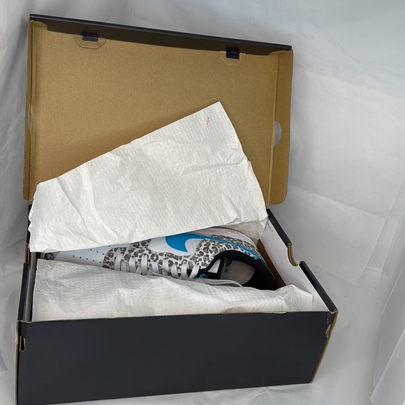 🔥🔥🔥Nike AIR FORCE 1’s Size: 13🔥🔥🔥 - Picture 11 of 13